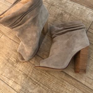 Kristin Cavalari Chinese laundry peep toe booties